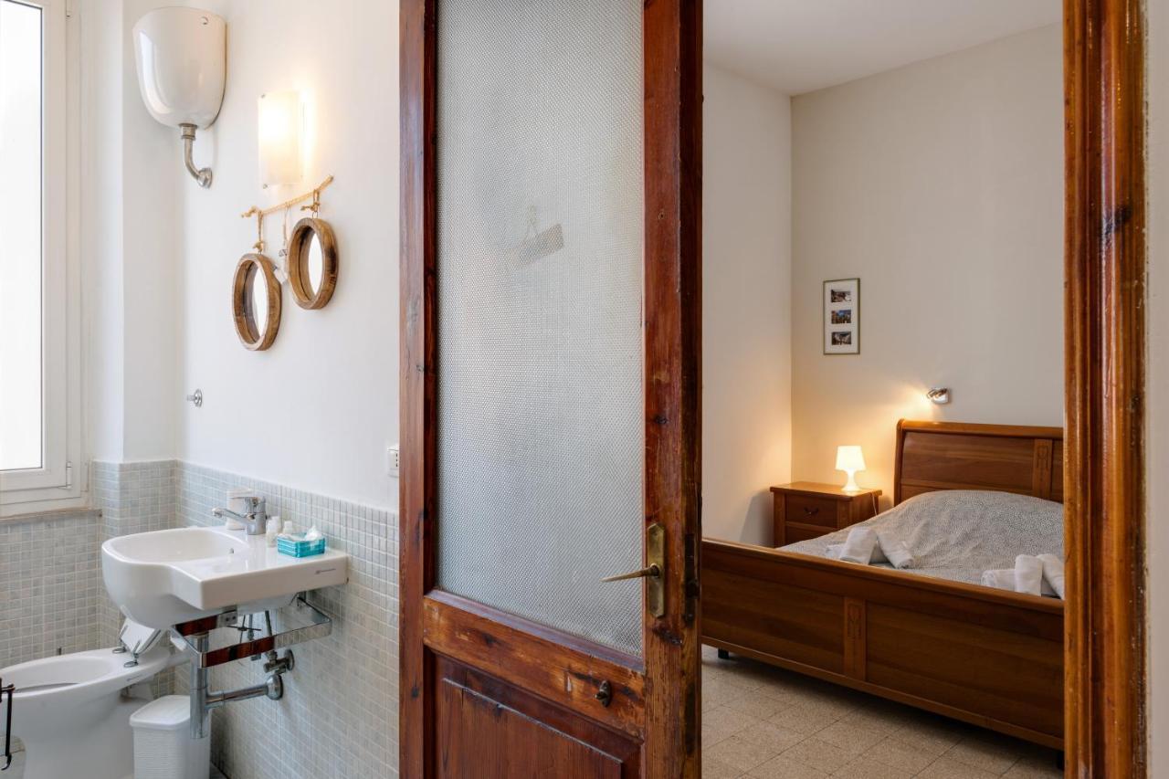 Piazza Concordia Apartment With Balcony La Spezia Exterior foto