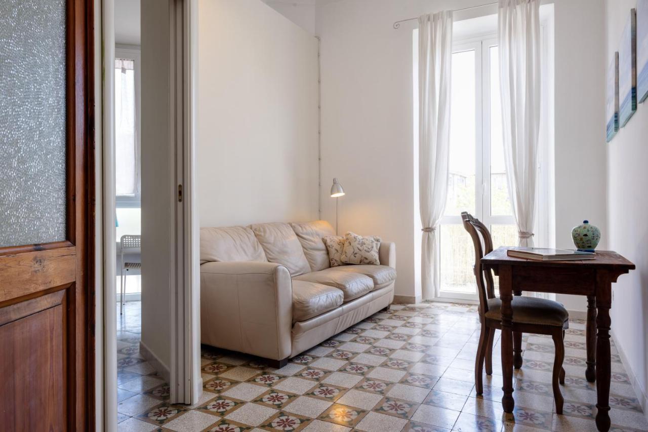 Piazza Concordia Apartment With Balcony La Spezia Exterior foto